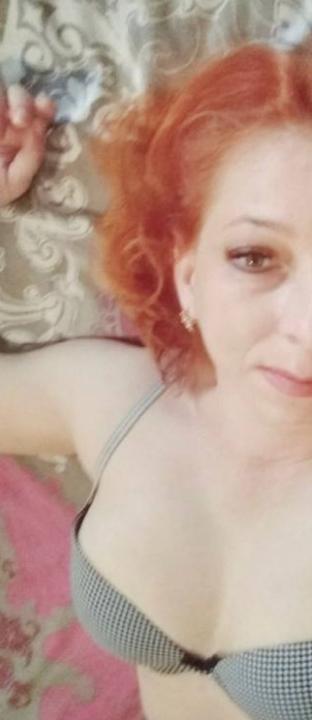 Webcam chat profile for HotMood0