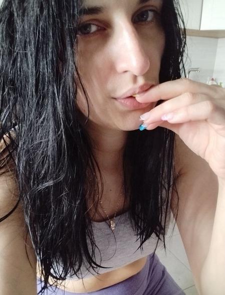 Webcam chat profile for AdeliaQueen: Ask about my other interests