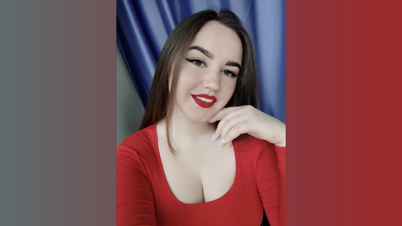 Webcam chat profile for Brittany: Outfits