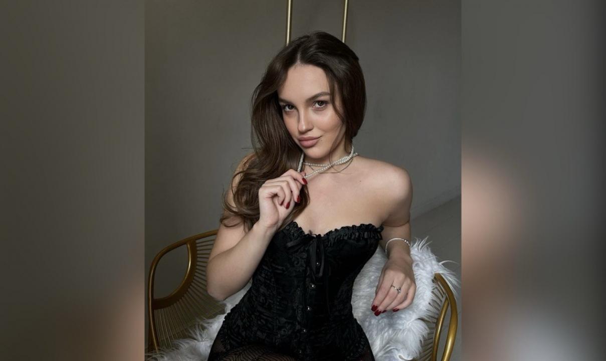 Webcam chat profile for HappyAlicee