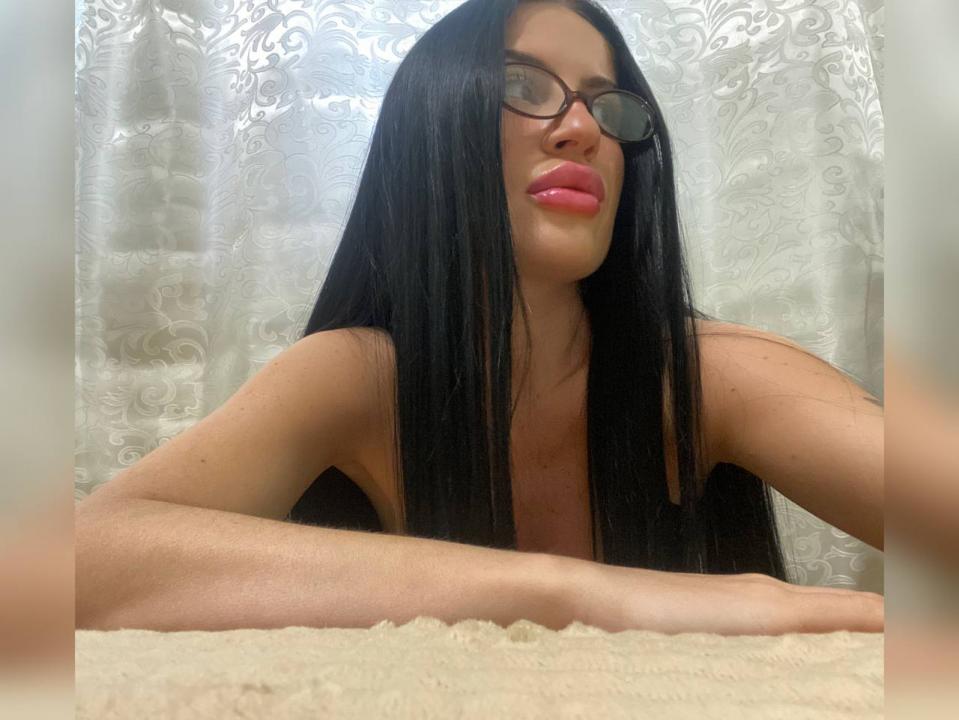 LIVE VideoChat with KrisQueen77