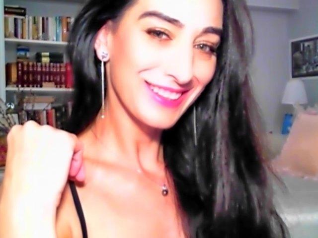 Start LIVE VideoChat with Alexys1