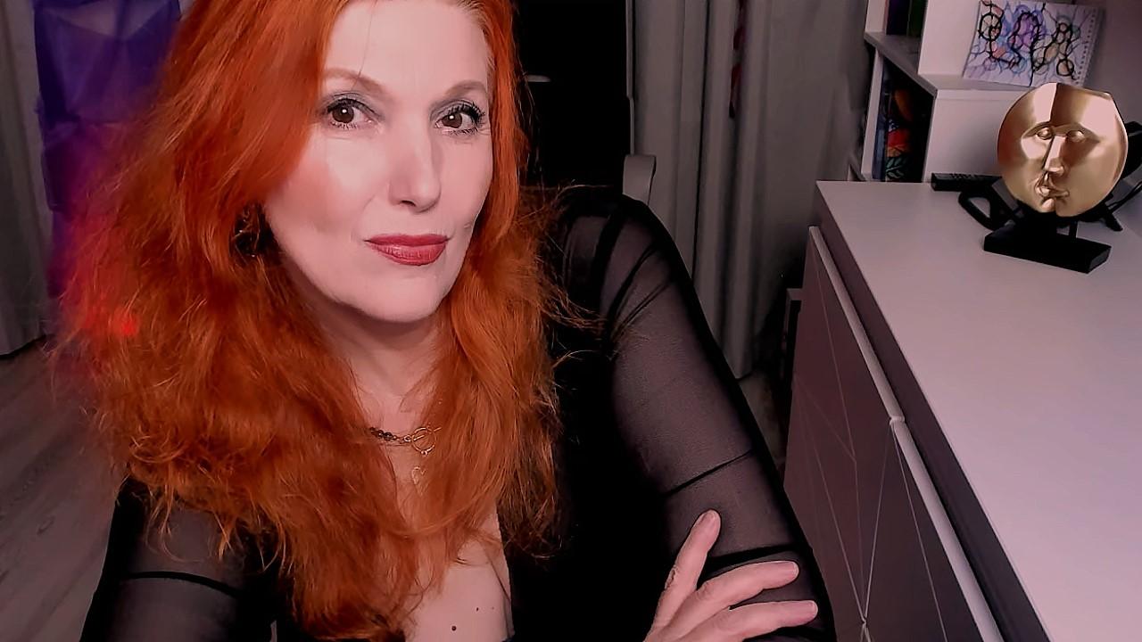 Webcam chat profile for AlmaZx: Dominatrix