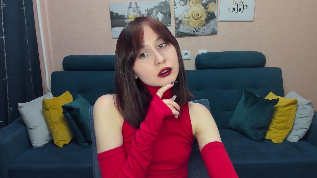 Webcam chat profile for RebeccaGraham: Leather