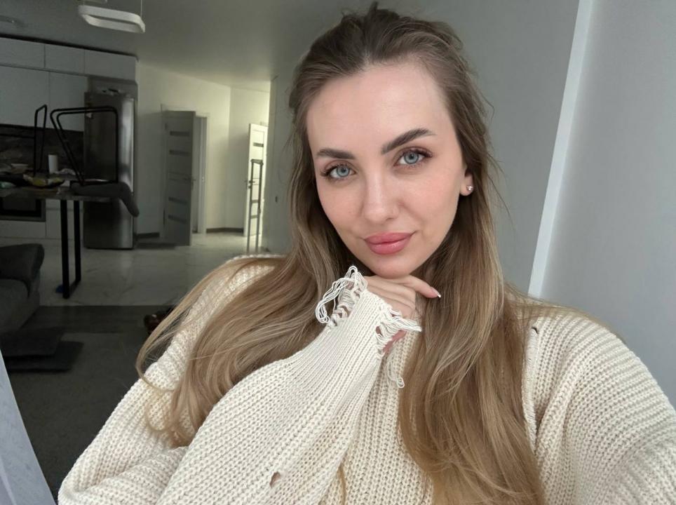 Webcam chat profile for PassionLady: Dancing