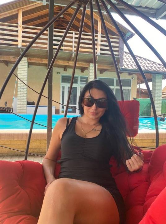 Webcam chat profile for DiamondMadam
