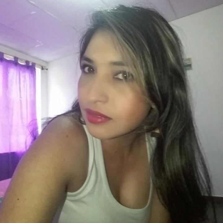 LIVE VideoChat with roxane25