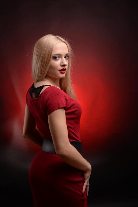 Webcam chat profile for lollyjull: Bondage & discipline