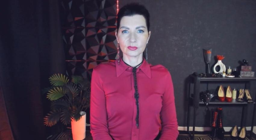 Webcam chat profile for MonicaCheerful: Dominatrix