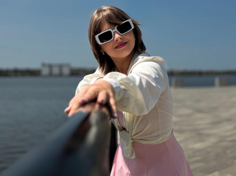 Webcam chat profile for JannetLoverx: Legs, feet & shoes