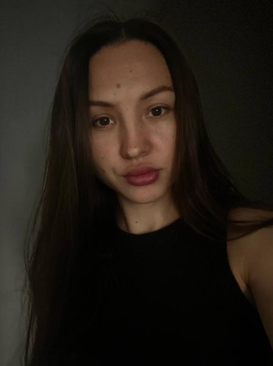 Webcam chat profile for Ariela1