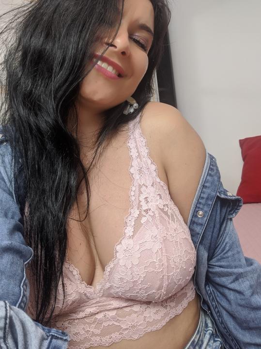 Webcam chat profile for EvaLevine: Dominatrix