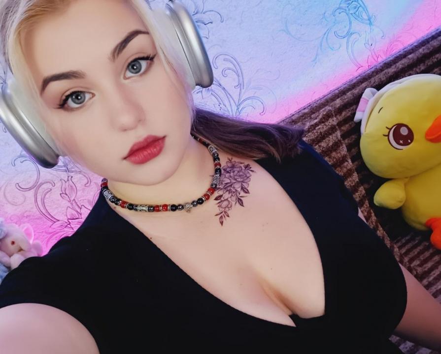 Webcam chat profile for AlSunset22: Sports