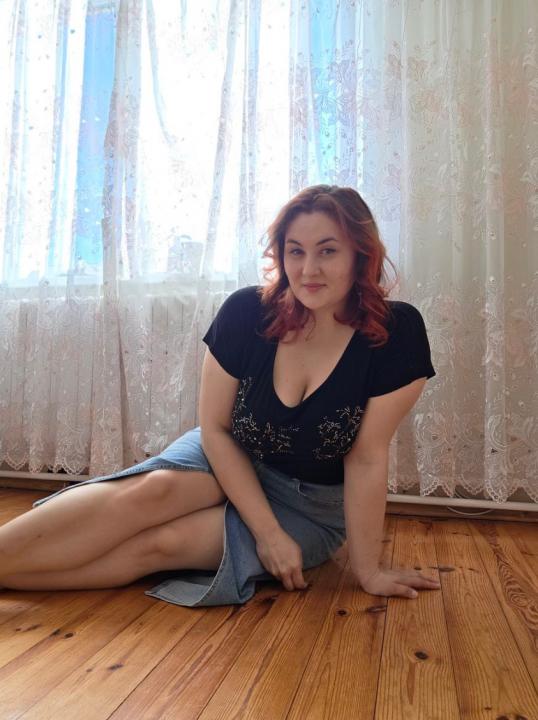 Webcam chat profile for TwilightBloom: Ask about my Hobbies