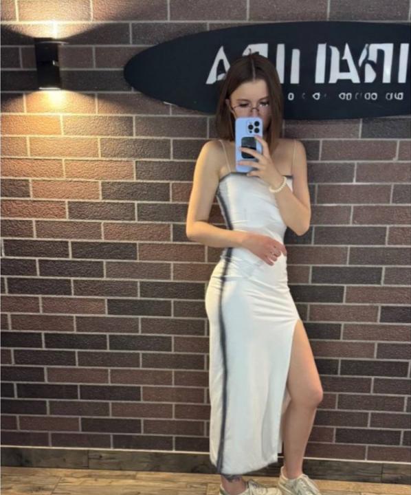 Webcam chat profile for MissSerenity: Ask about my Hobbies