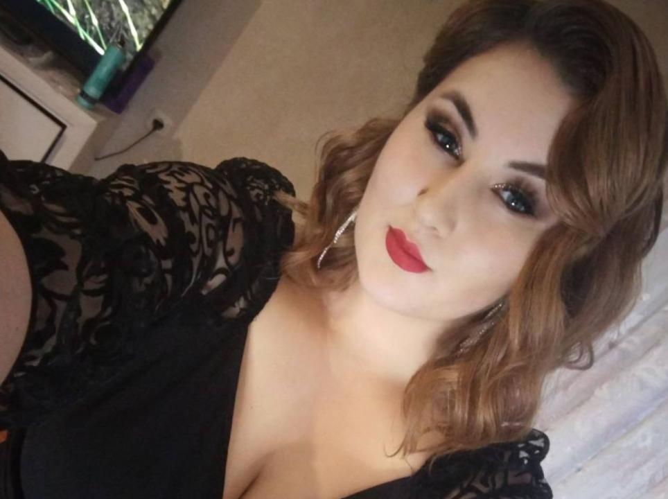 Webcam chat profile for TwilightBloom: Ask about my Hobbies