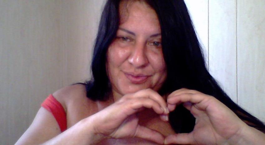 Webcam chat profile for Lina41: Leather