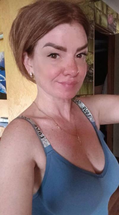 Webcam chat profile for SAbrIA56
