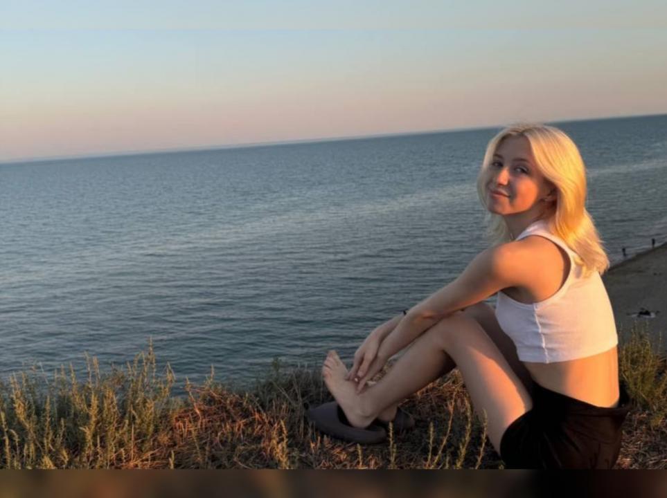 Webcam chat profile for 1Katty: Ask about my Hobbies