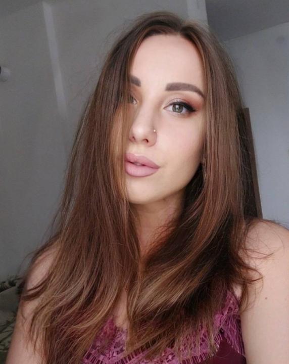 Start LIVE VideoChat with BeautyFairy