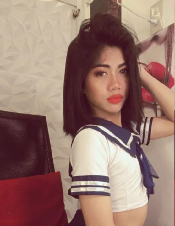 Webcam chat profile for UrPetiteAsian: Bondage & discipline