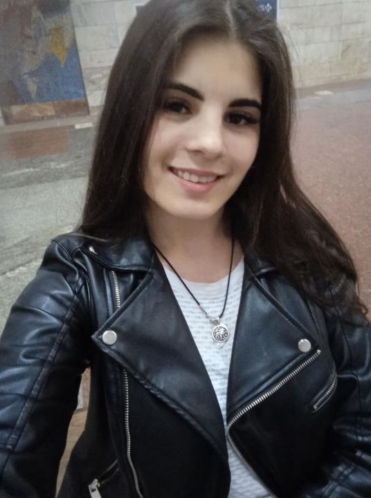Webcam chat profile for lizzieboom: Ask about my other interests
