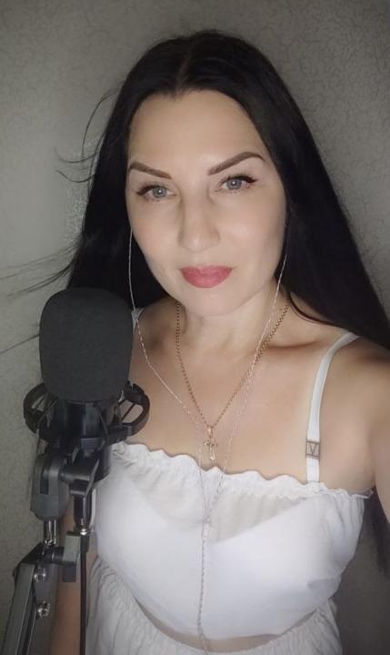 Webcam chat profile for MoonlightLover