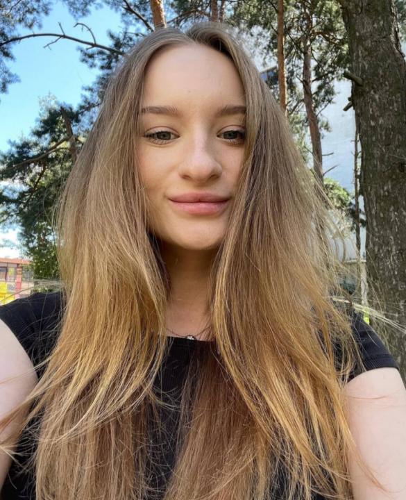 Webcam chat profile for NoraFeather: Ask about my Hobbies