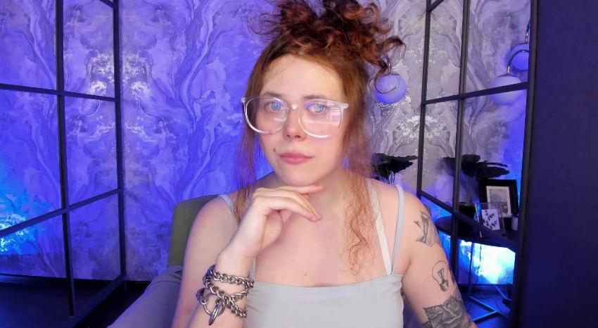 Webcam chat profile for SophiePure: Bondage & discipline