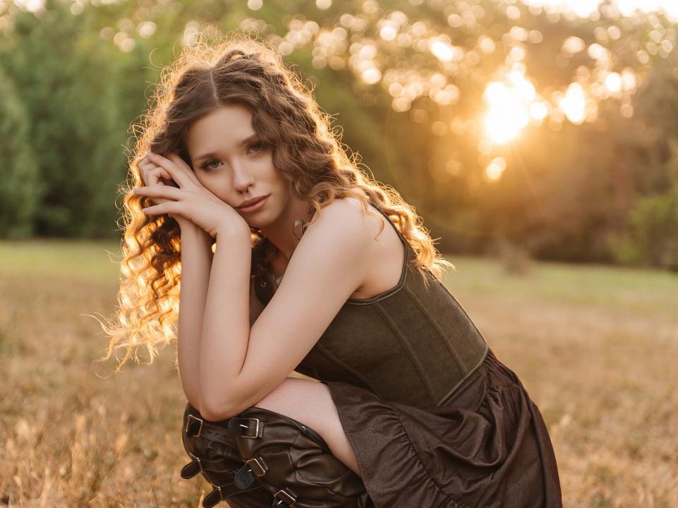 Webcam chat profile for SierraF59: Leather