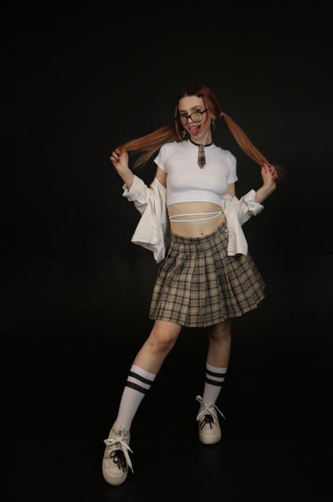 Webcam chat profile for DreamyDaisy: Lingerie & stockings