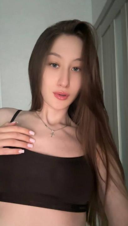 Webcam chat profile for KittyMur