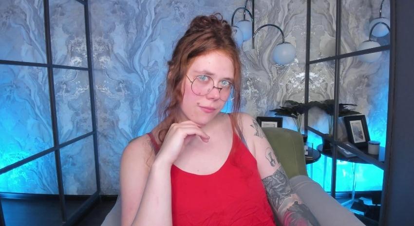 Webcam chat profile for SophiePure: Bondage & discipline