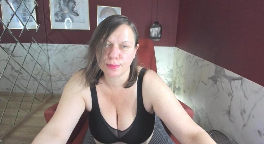 Webcam chat profile for KellyPerfection: Dominatrix