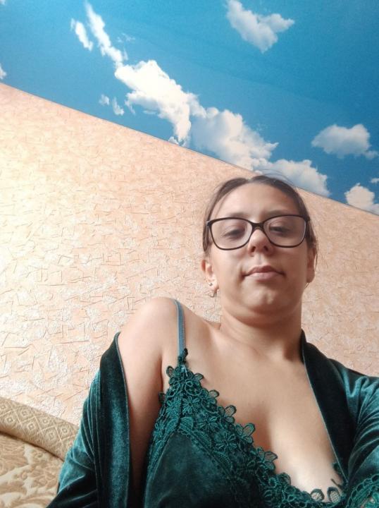 Webcam chat profile for LovelyFix: Ask about my other interests