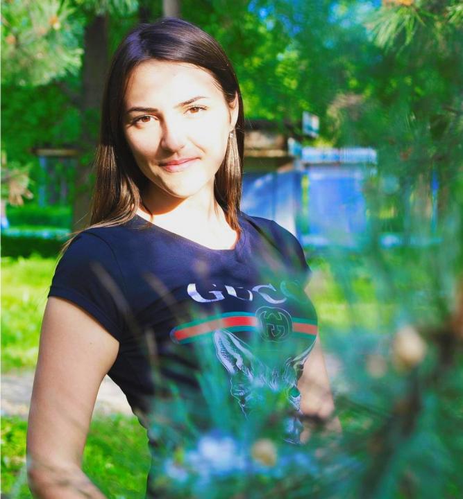 Webcam chat profile for FoxInAction: Outfits