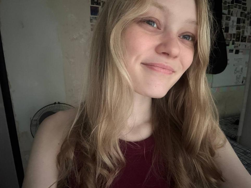 Webcam chat profile for SkySorceress: Ask about my Hobbies