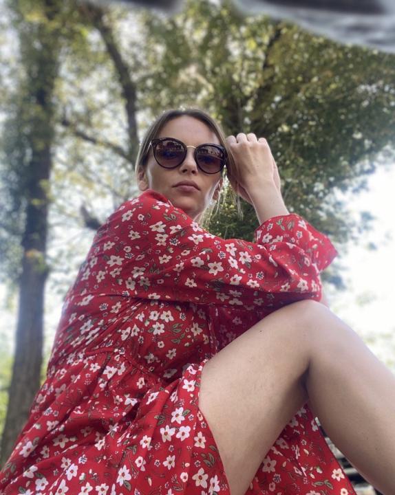 Webcam chat profile for LittleFoxyy: Outdoor Activities