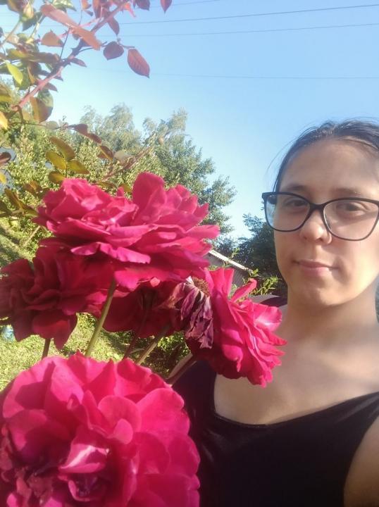 Webcam chat profile for LovelyFix: Ask about my other interests