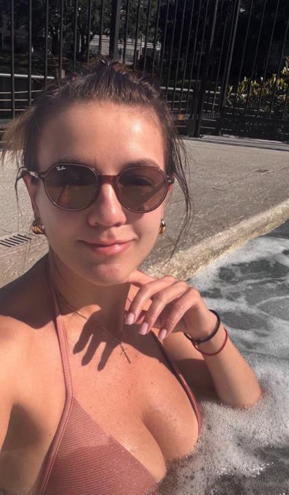 Webcam chat profile for Rammona: Ask about my Hobbies