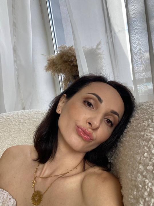 Webcam chat profile for EdenGrace