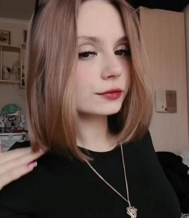Webcam chat profile for Cassidy: Ask about my Hobbies