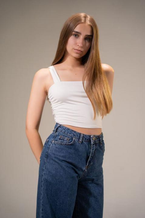 Webcam chat profile for YourSweetCat: Outfits
