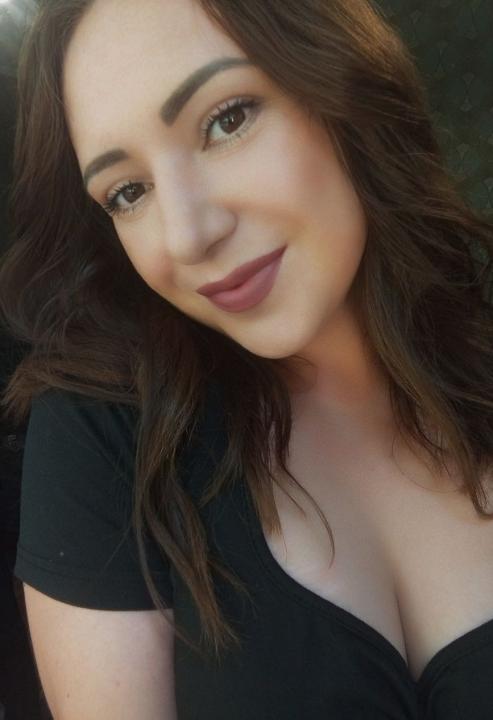 Webcam chat profile for LaniTa: Ask about my Hobbies