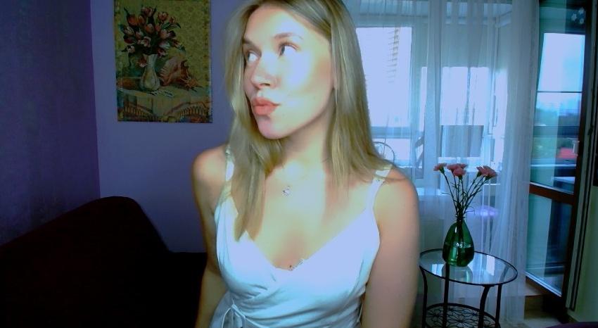 Webcam chat profile for TaylorBre: Legs, feet & shoes