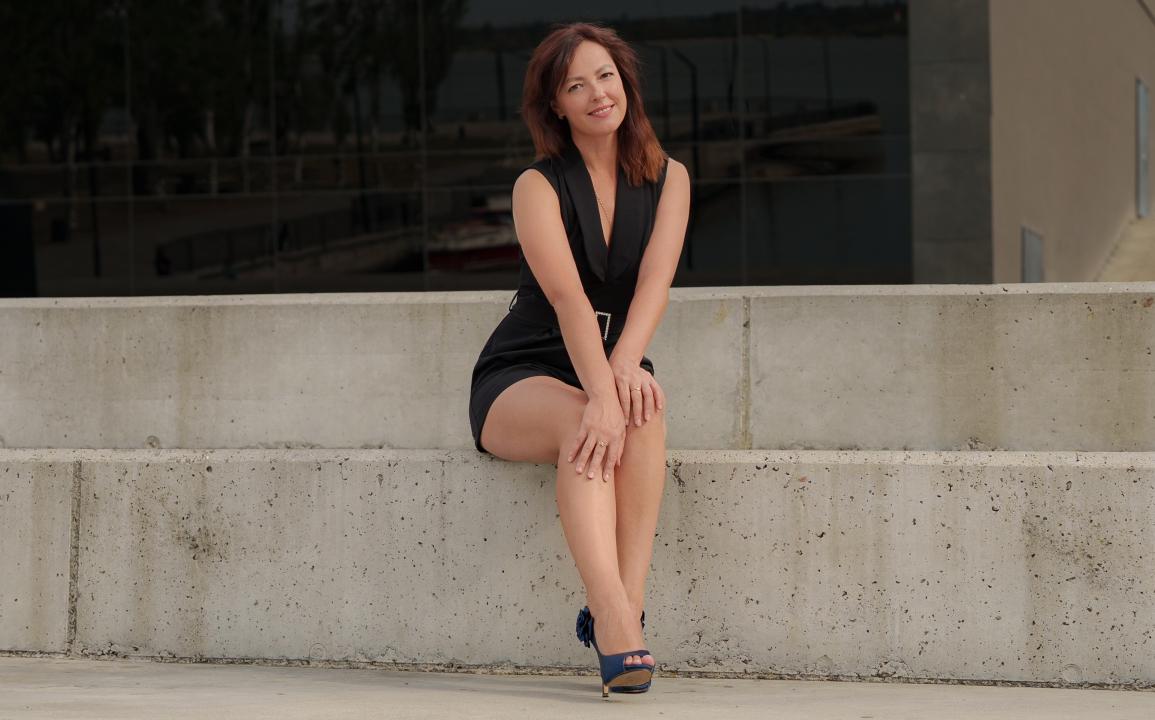 Webcam chat profile for OneJuicyBuns: Lingerie & stockings