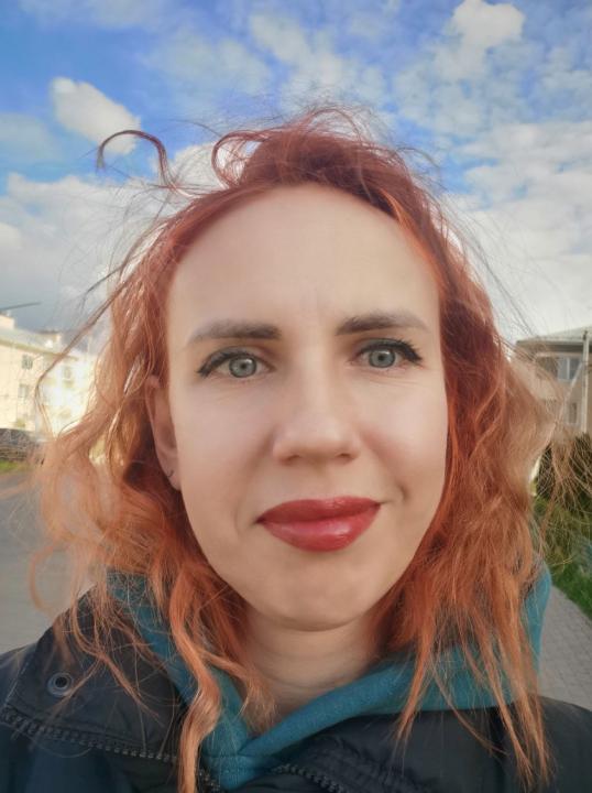 Webcam chat profile for Olyra: Ask about my Hobbies