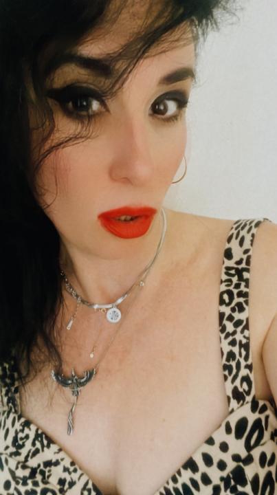 Webcam chat profile for AlyaHarper: Ask about my other interests