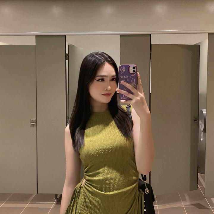 LIVE VideoChat with Bellablossom30