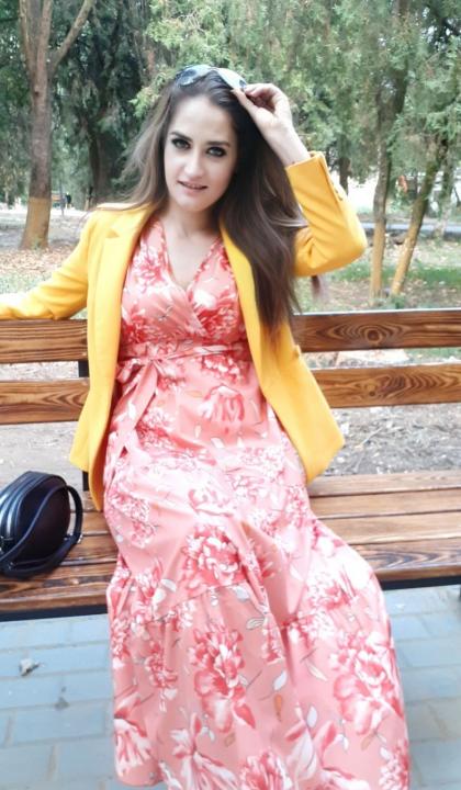 Webcam chat profile for Lyssandra: Ask about my Hobbies